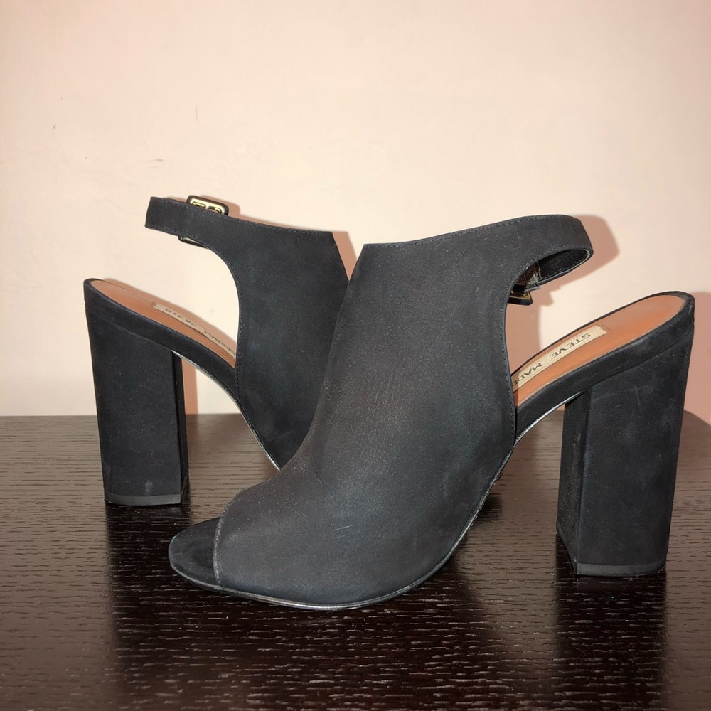 Steve Madden peep toe pumps